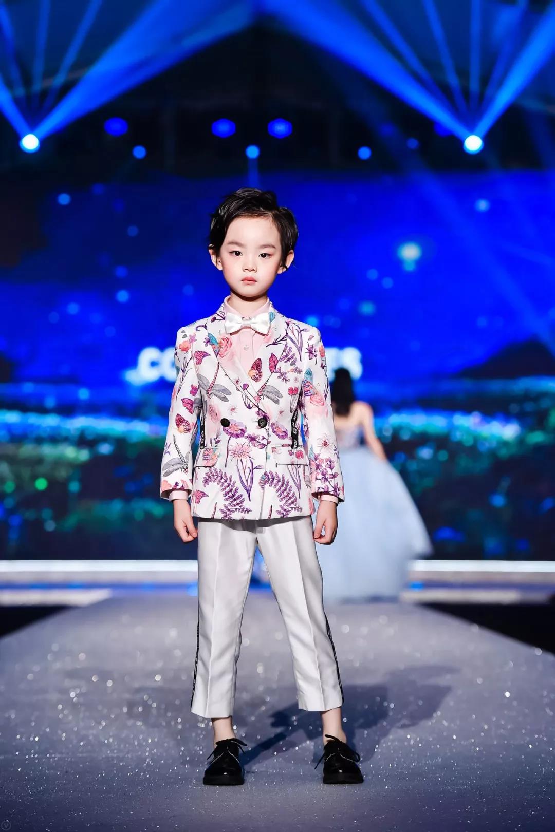 潮童星少儿模特.jpg