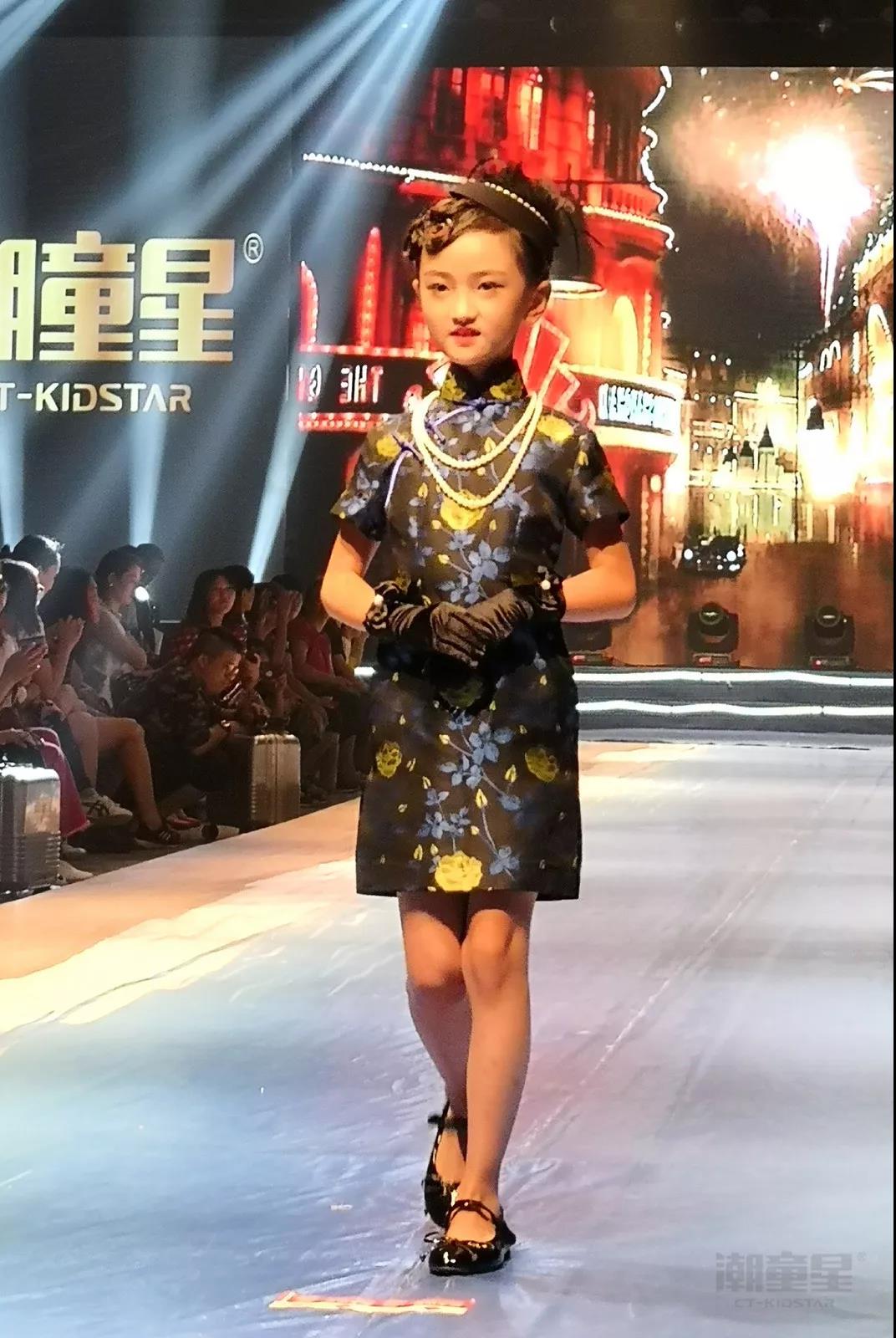 潮童星儿童模特.jpg