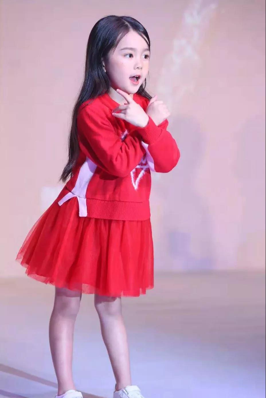 潮童星少儿超模.jpg