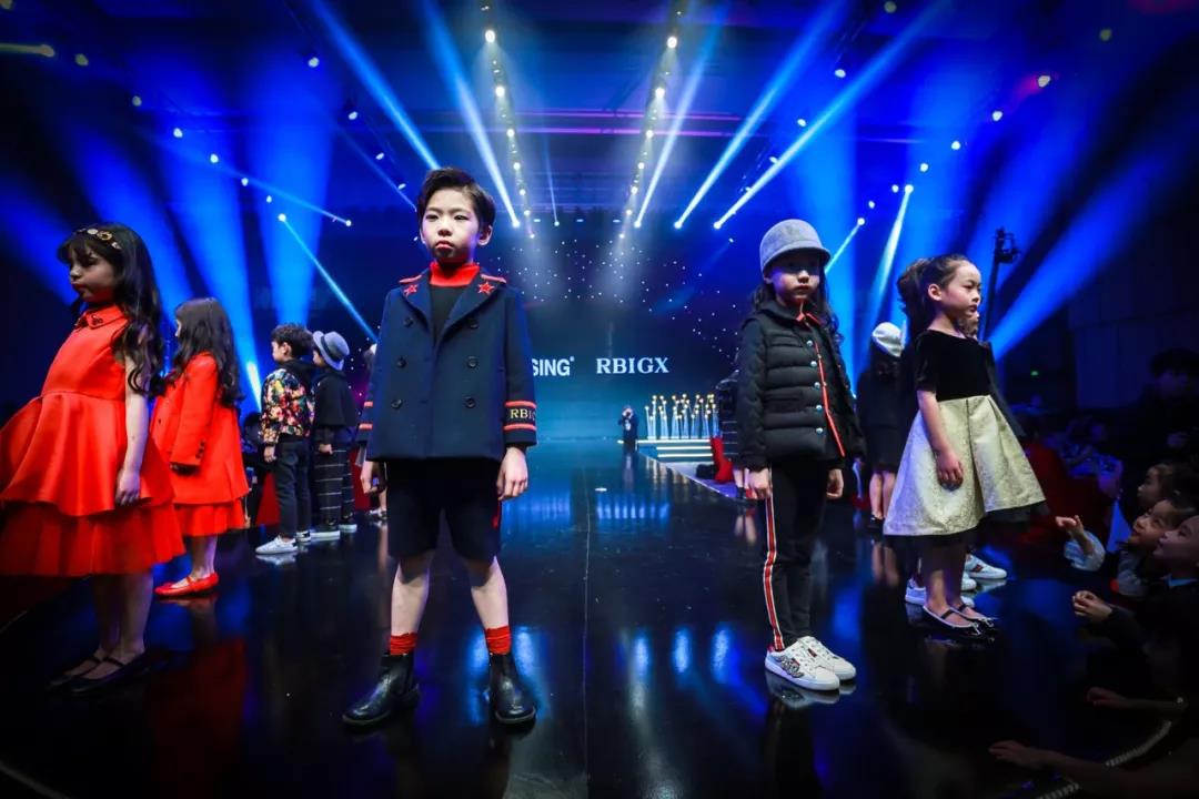 潮童星少儿模特们.jpg