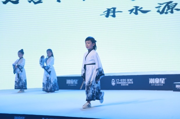 少儿模特